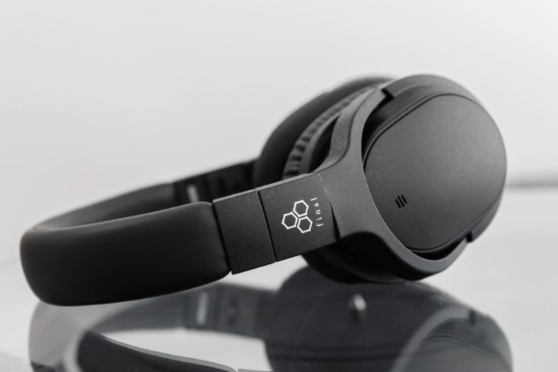 Final Audio UX3000 SV Black